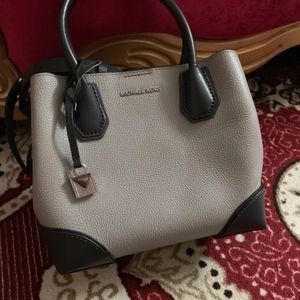 Michal Kors Small Leather Satchel